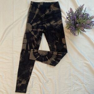 OFFLINE by Aerie 7/8 High Rise Tights Leggings Reverse Tie Dye XS